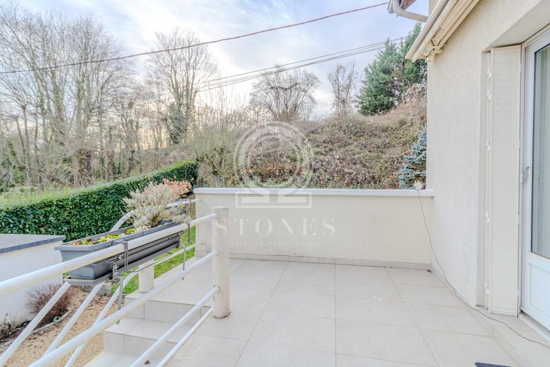 Maison ancienne - 161 m² - 6 pièces