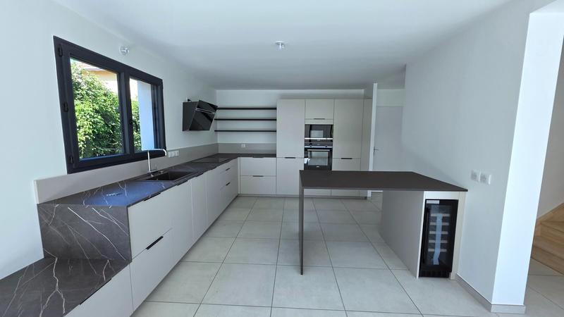 Maison - 114 m² - 5 pièces