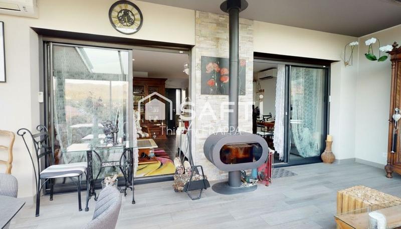 Villa - 100 m² - 3 pièces