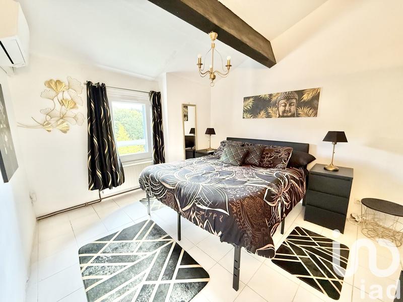 Maison - 195 m² - 7 pièces