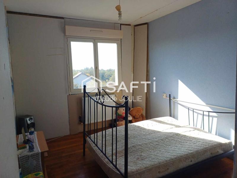 Maison - 233 m² - 6 pièces