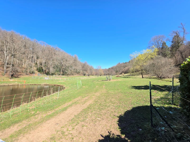 Propriété - 178 m² - 6 pièces