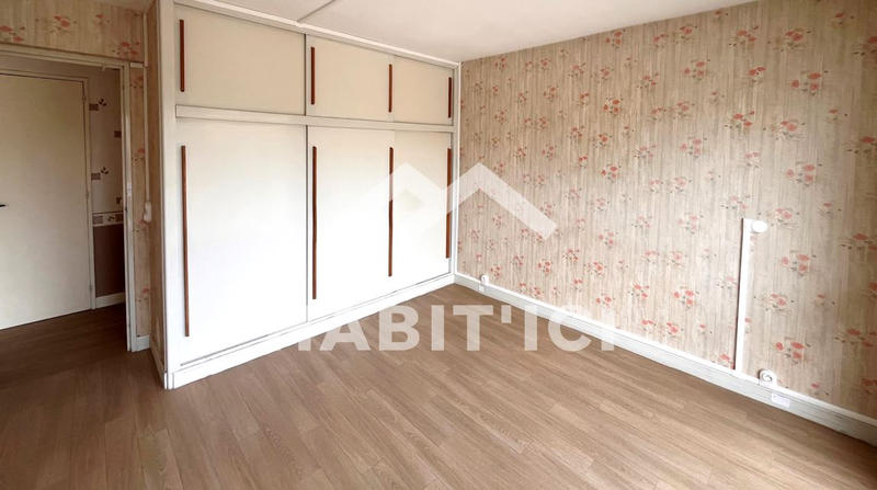 Appartement - 76 m² - 3 pièces