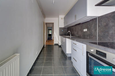 Appartement - 88 m² - 5 pièces