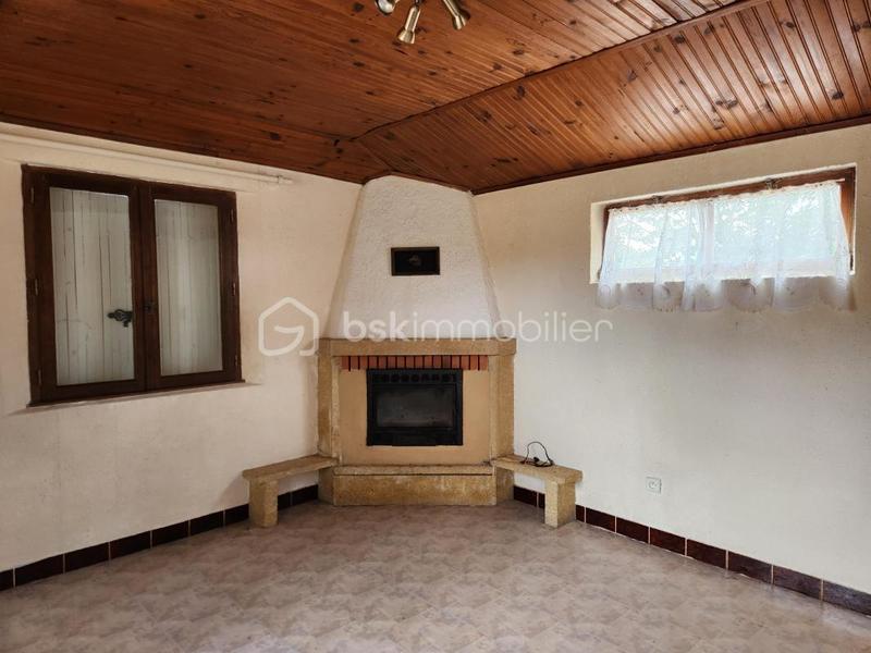 Maison traditionnelle - 140 m² - 6 pièces