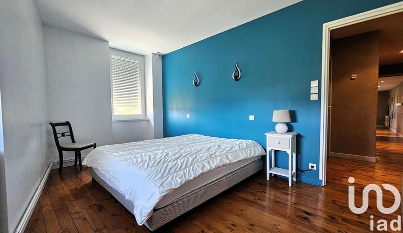 Maison - 180 m² - 7 pièces