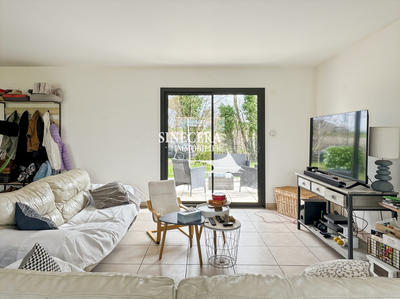 Villa - 220 m² - 10 pièces