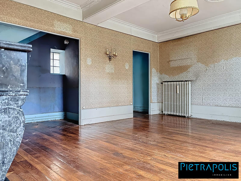 Maison ancienne - 180 m² - 3 pièces