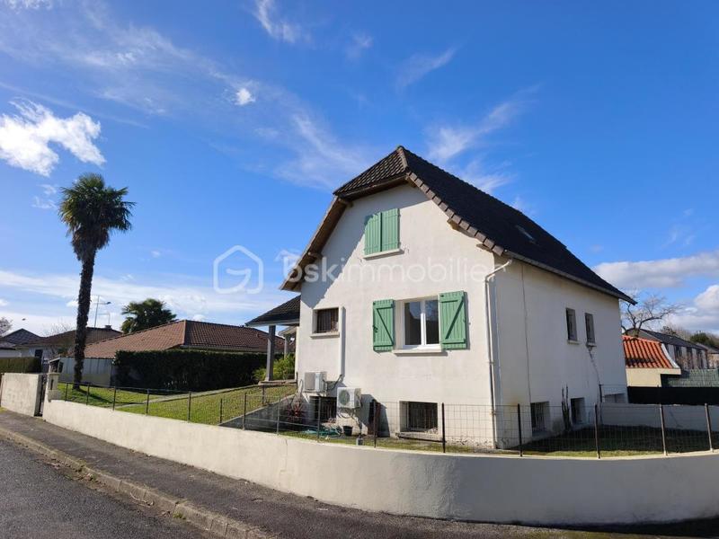 Maison - 153 m² - 6 pièces