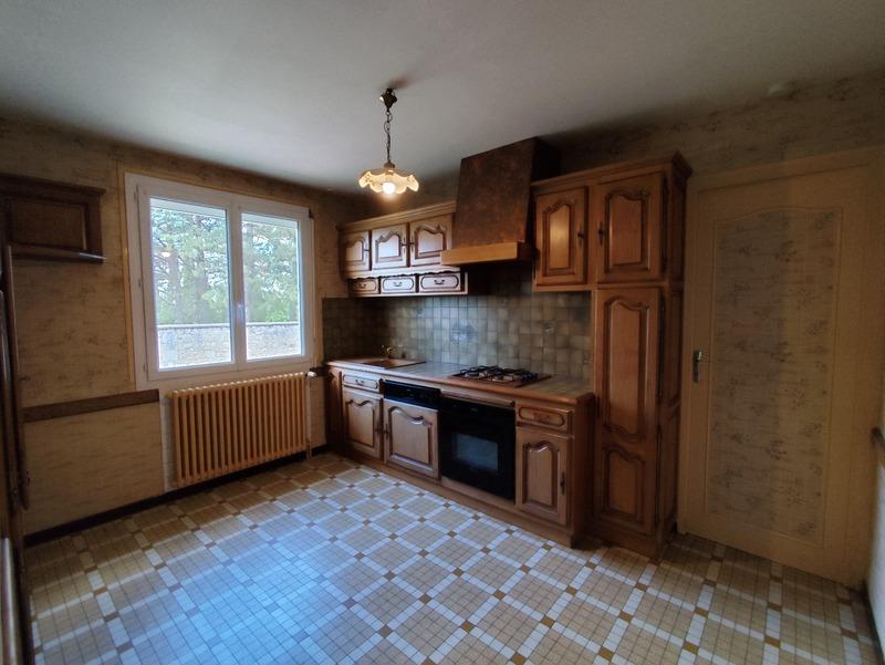 Maison - 94 m² - 5 pièces