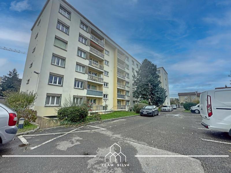 Appartement - 96 m² - 4 pièces