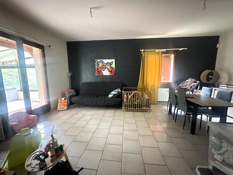Maison - 108 m² - 4 pièces