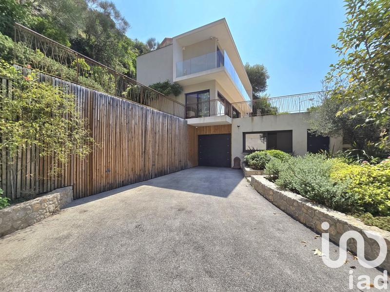 Maison de maîtres - 160 m² - 6 pièces