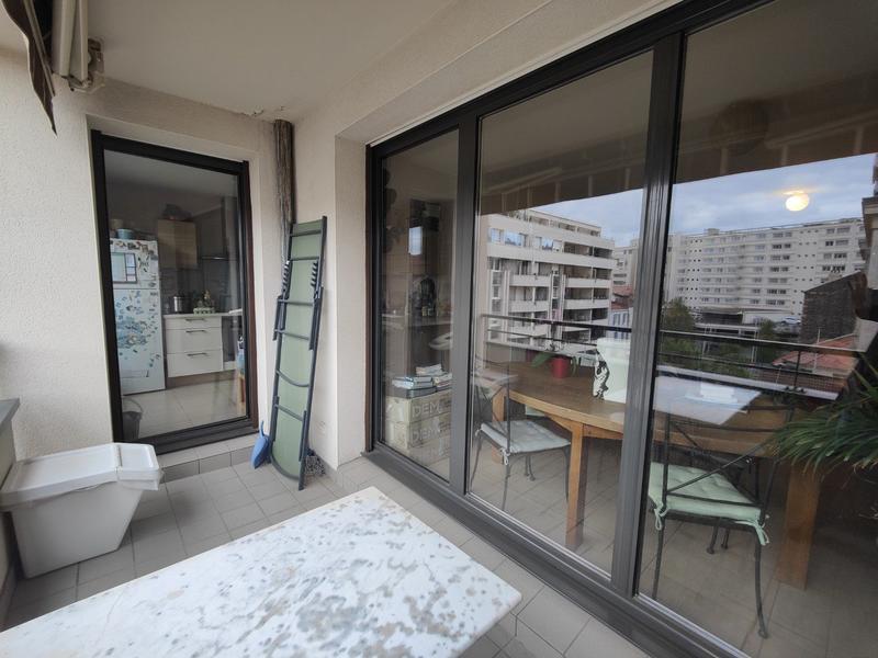 Appartement - 82 m² - 4 pièces