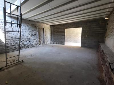 Corps de ferme - 130 m² - 2 pièces