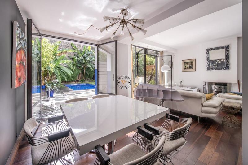 Maison - 172 m² - 9 pièces