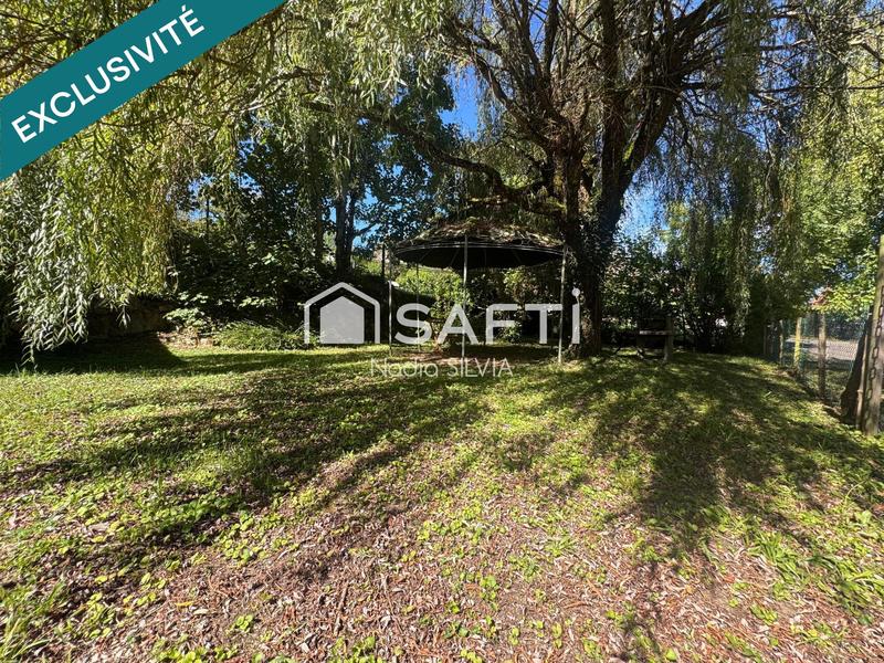 Maison de village - 190 m² - 9 pièces