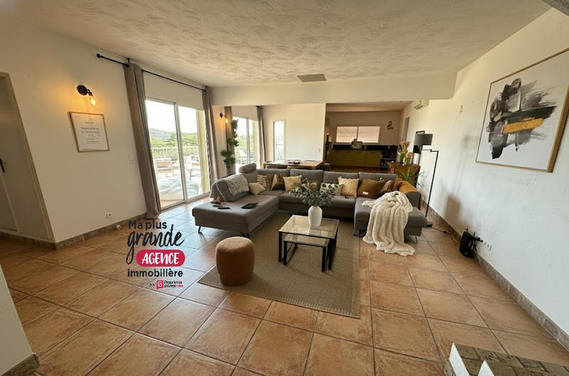 Maison - 168 m² - 6 pièces