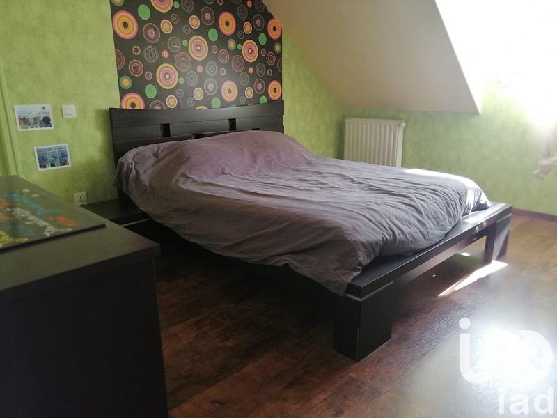 Maison - 143 m² - 9 pièces