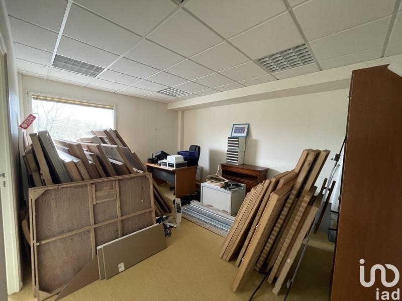 Bureau - 84 m²