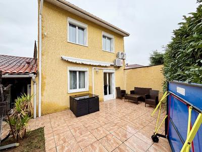 Maison - 86 m² - 4 pièces