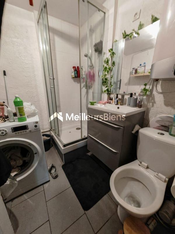 Immeuble - 350 m² - 19 pièces