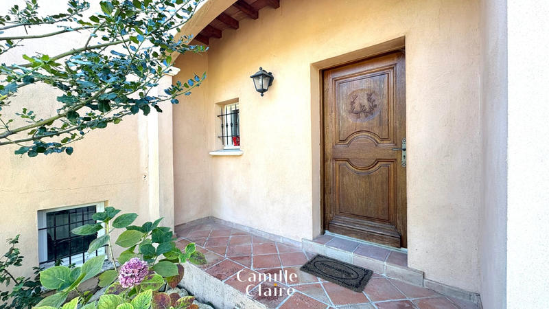 Maison - 140 m² - 4 pièces