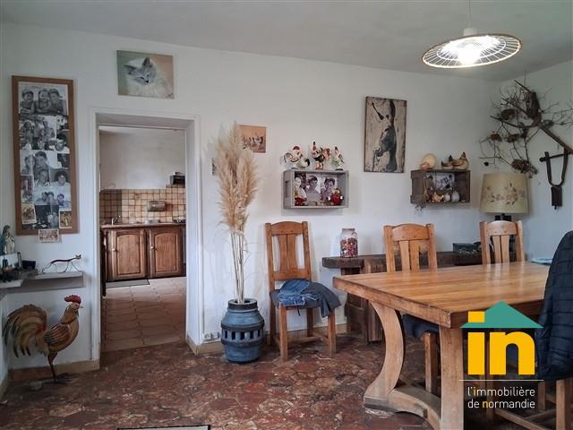 Demeure - 115 m² - 6 pièces