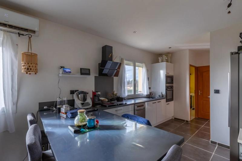 Maison - 188 m² - 8 pièces