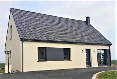 Maison - 90 m² - 4 pièces