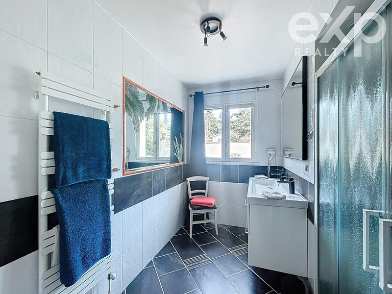 Maison - 177 m² - 5 pièces