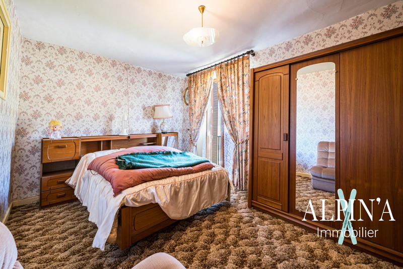 Châlet - 295 m² - 6 pièces