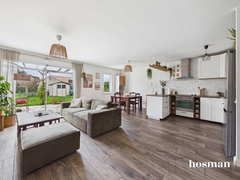 Maison - 100 m² - 4 pièces