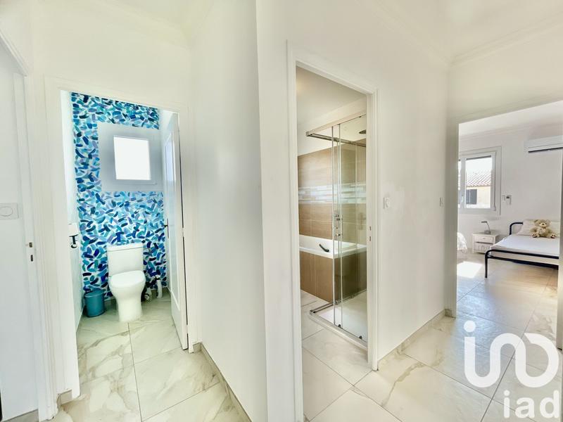 Maison - 230 m² - 7 pièces