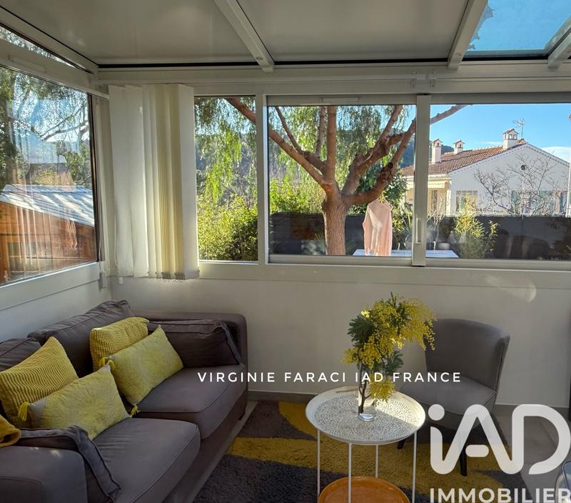 Appartement - 69 m² - 2 pièces