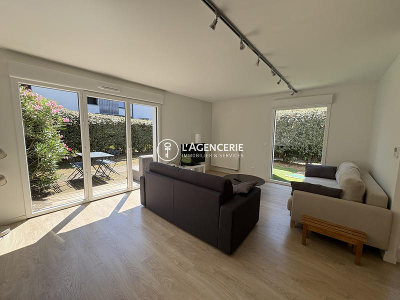 Duplex - 93 m² - 4 pièces