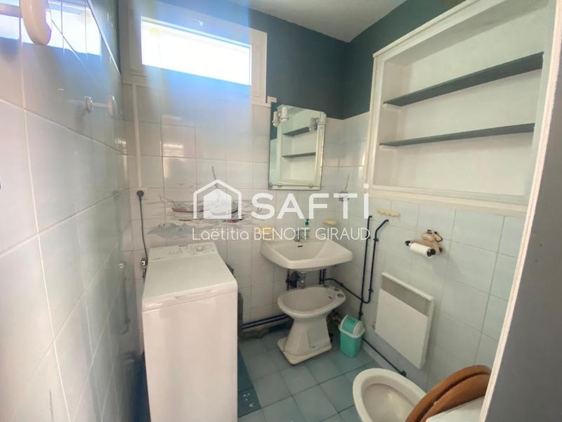 Maison - 280 m² - 10 pièces