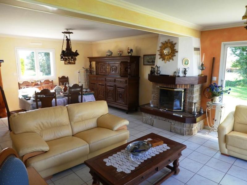 Maison - 98 m² - 5 pièces