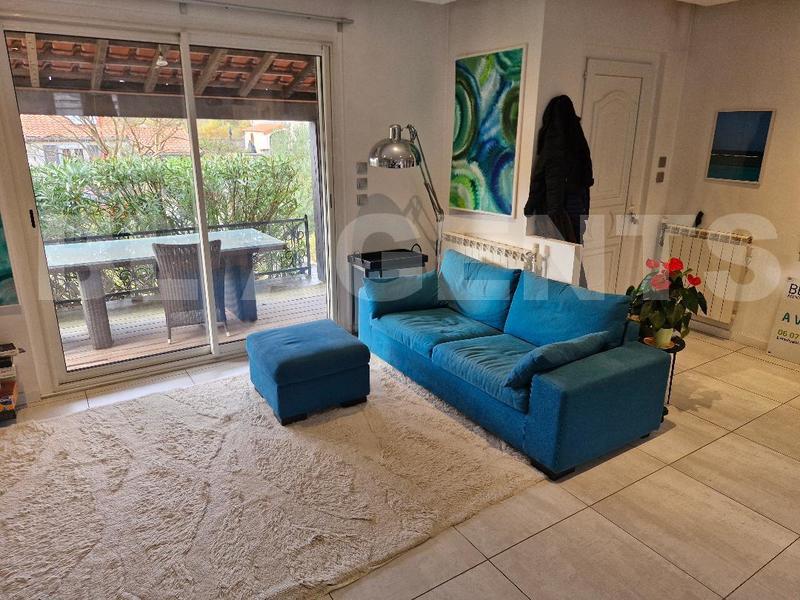 Maison - 85 m² - 5 pièces