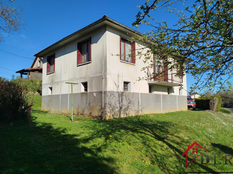 Maison de village - 80 m² - 3 pièces