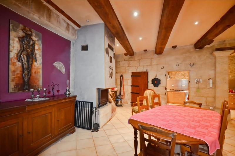 Maison - 224 m² - 6 pièces