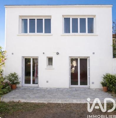 Maison de ville - 168 m² - 5 pièces