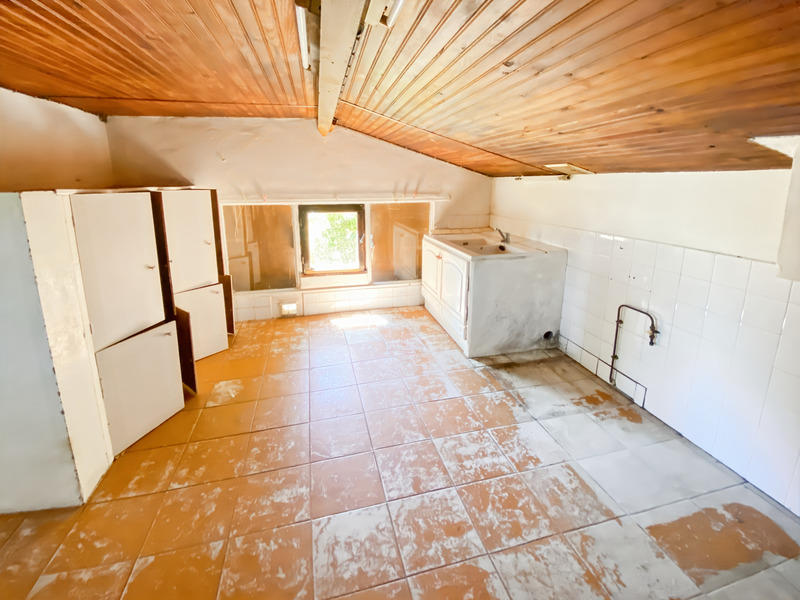 Maison - 93 m² - 4 pièces