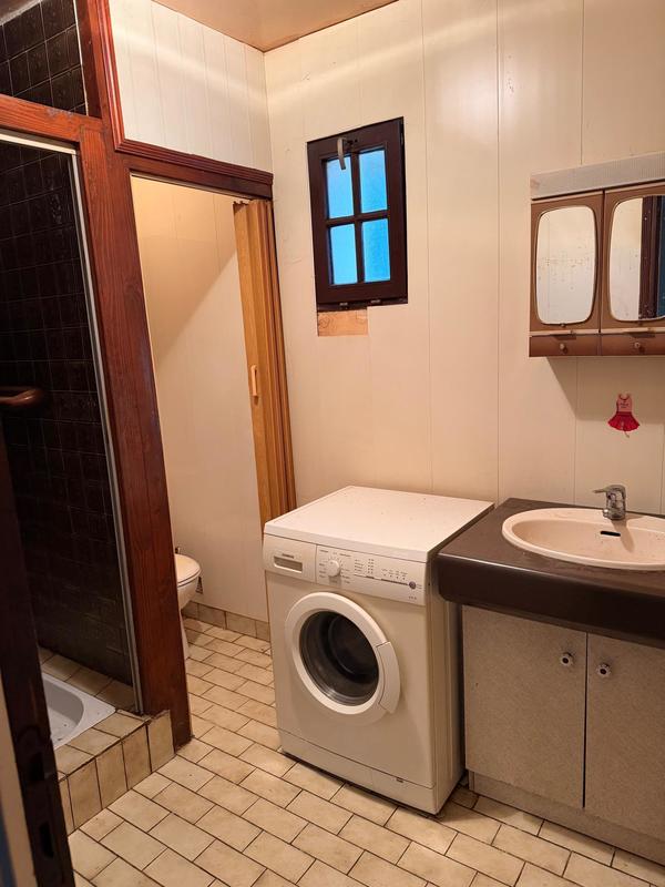 Maison - 226 m² - 7 pièces