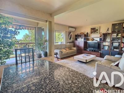 Appartement - 102 m² - 5 pièces