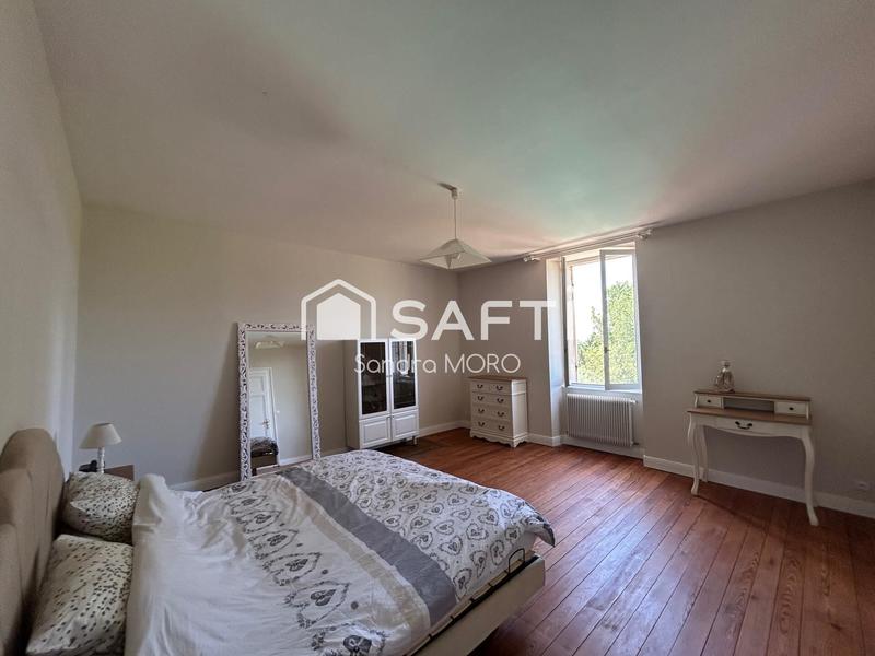 Maison de maîtres - 350 m² - 10 pièces