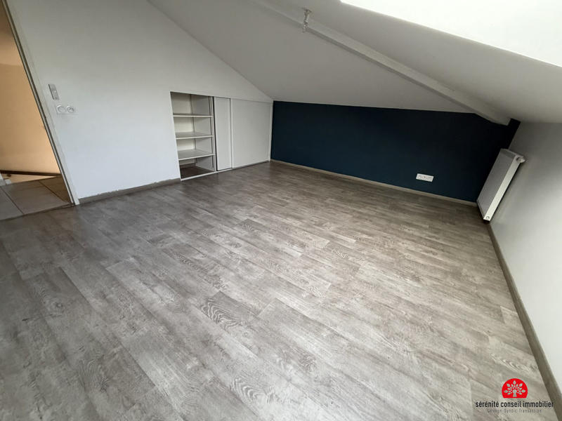 Appartement - 98 m² - 5 pièces