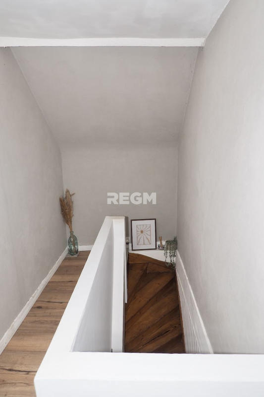 Maison - 96 m² - 3 pièces