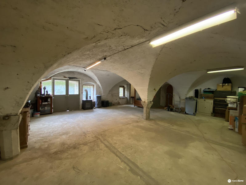 Maison ancienne - 240 m² - 8 pièces