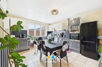 Maison de village - 83 m² - 4 pièces